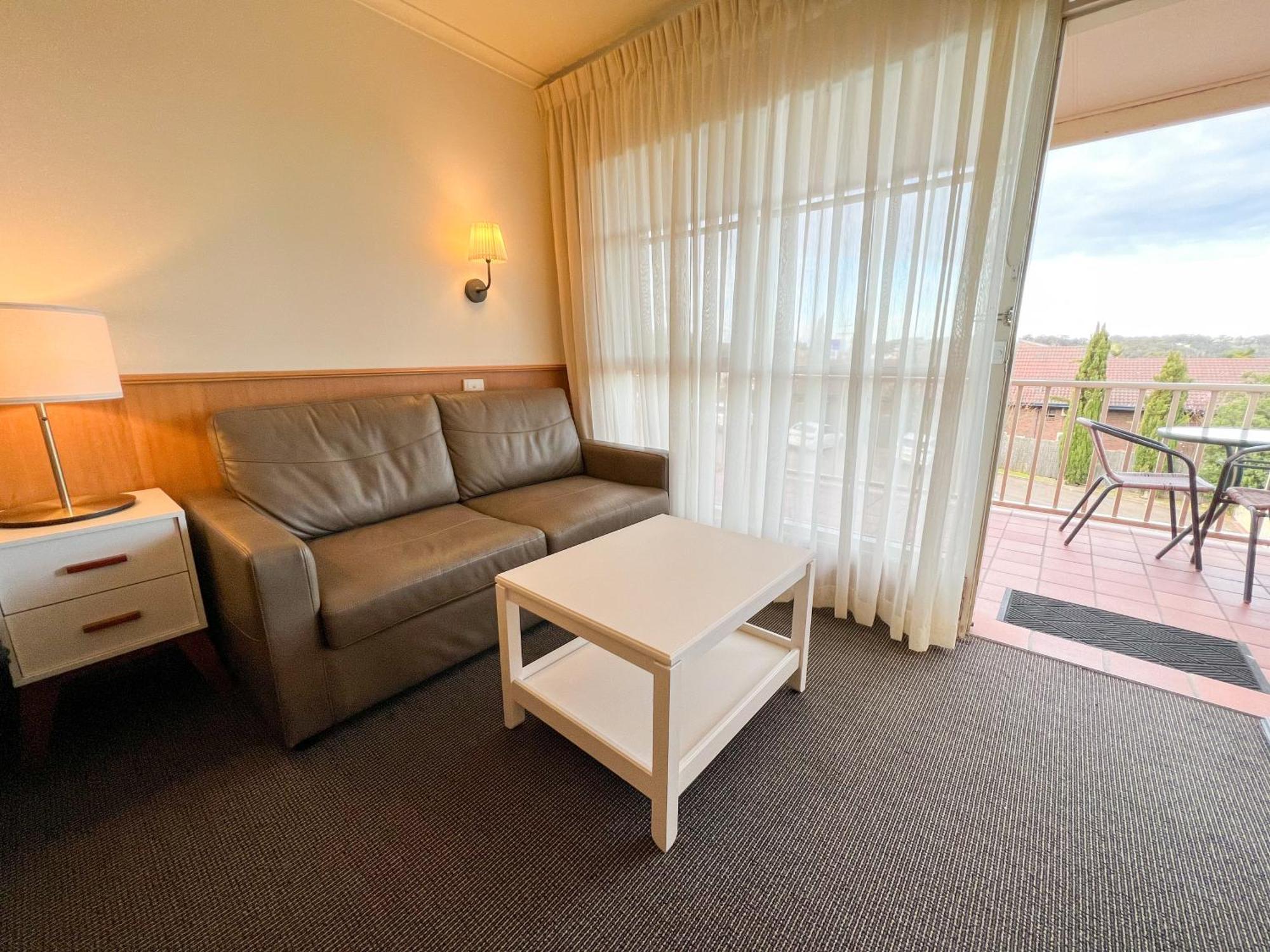 Summerhill Motor Inn (Adults Only) Merimbula Εξωτερικό φωτογραφία
