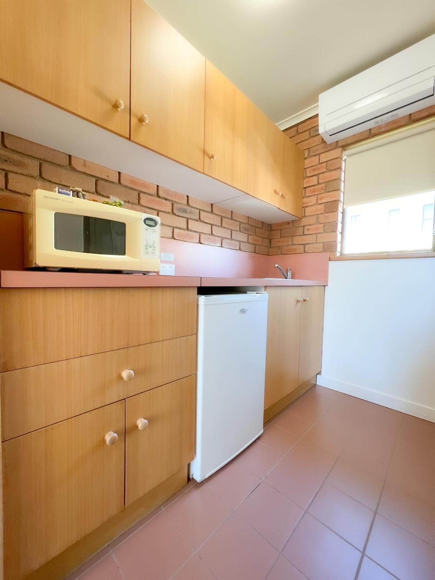 Summerhill Motor Inn (Adults Only) Merimbula Εξωτερικό φωτογραφία