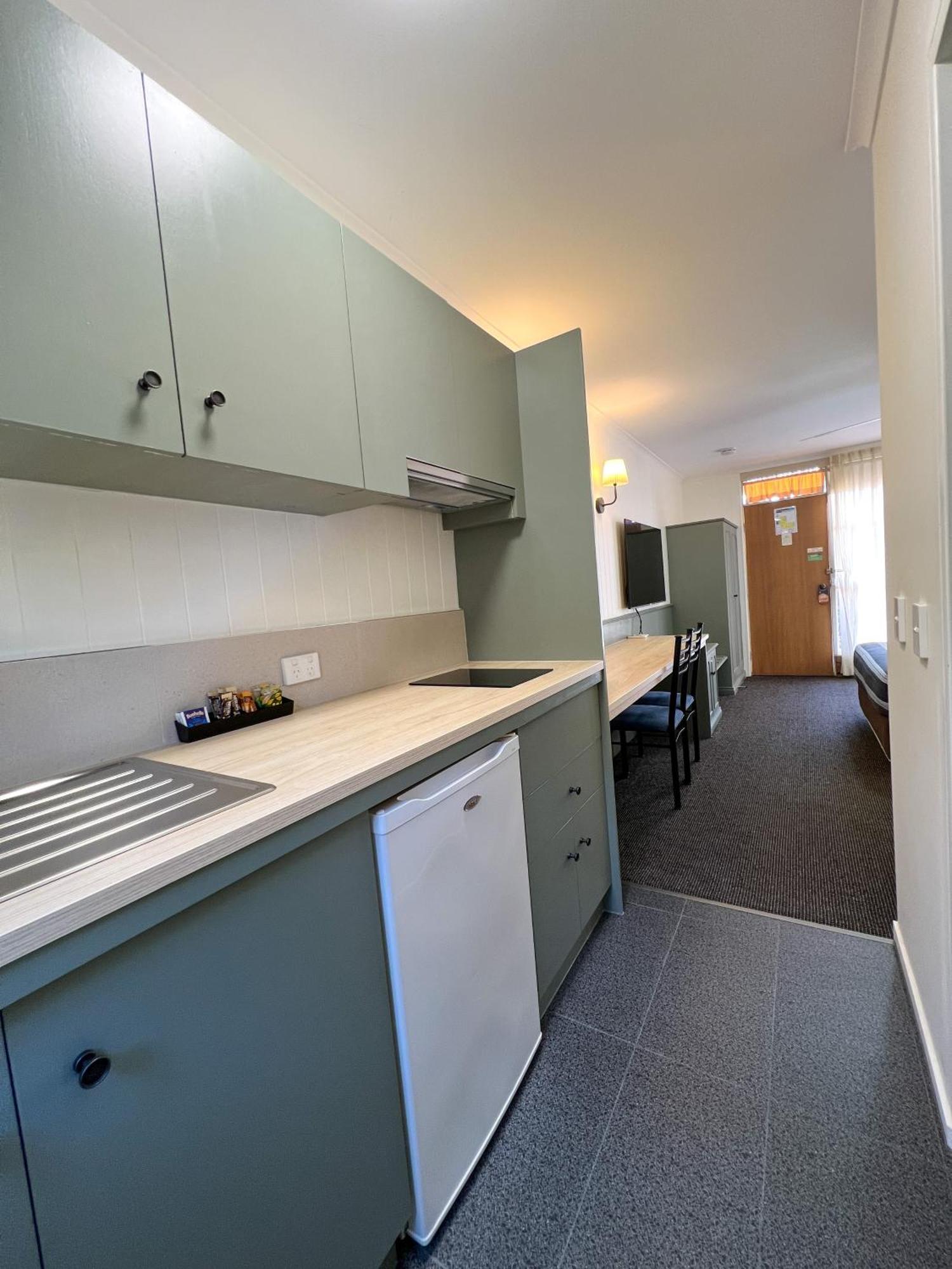 Summerhill Motor Inn (Adults Only) Merimbula Εξωτερικό φωτογραφία