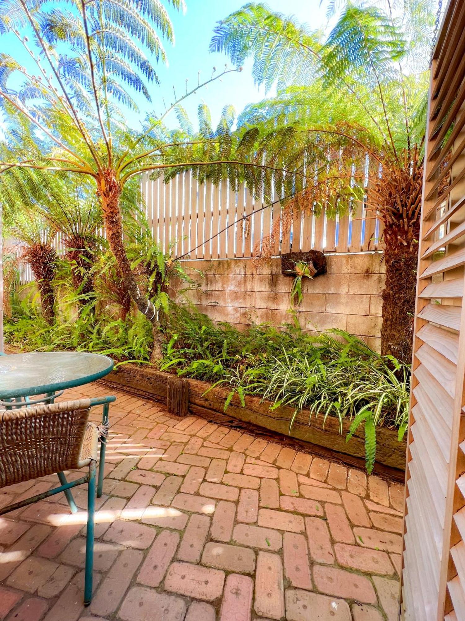 Summerhill Motor Inn (Adults Only) Merimbula Εξωτερικό φωτογραφία