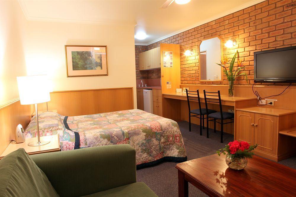 Summerhill Motor Inn (Adults Only) Merimbula Εξωτερικό φωτογραφία