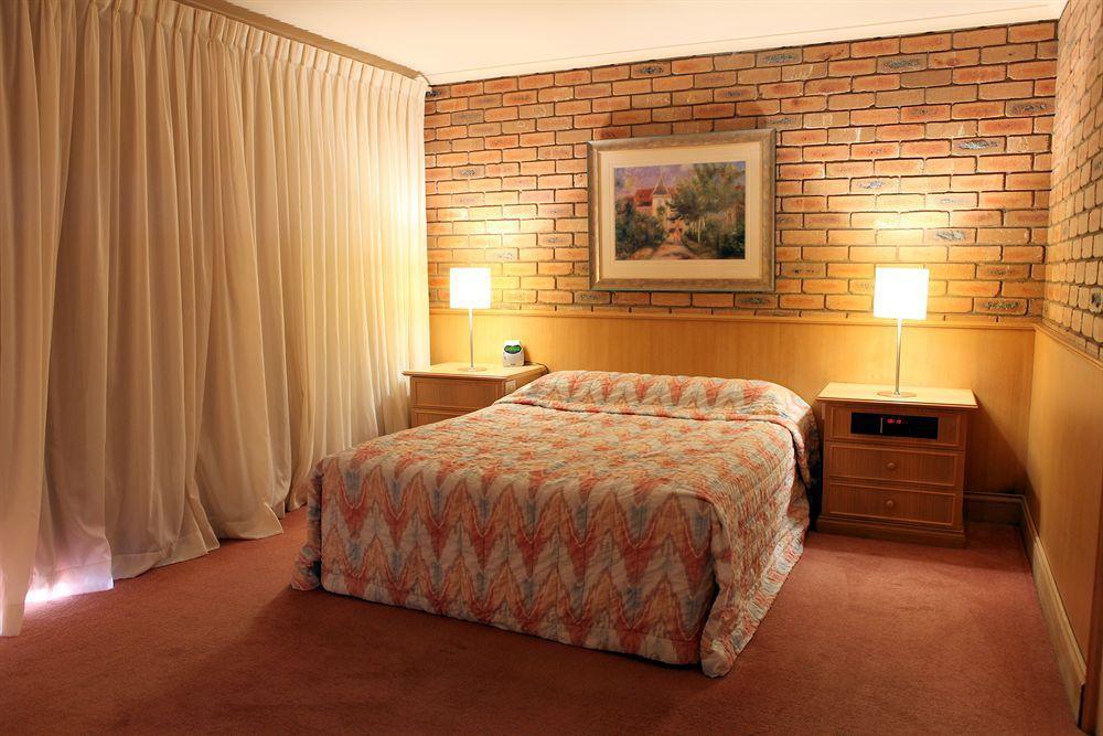 Summerhill Motor Inn (Adults Only) Merimbula Εξωτερικό φωτογραφία